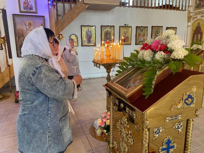 Сегодня православные христиане славят один из самых почитаемых образов Пресвятой Богородицы