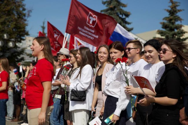 В России учебный год начался для более 1,2 млн первокурсников вузов