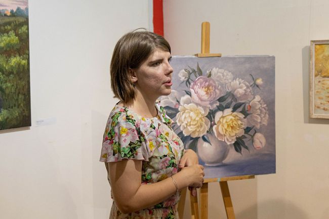 В Туле открылась выставка молодой художницы Елены Некрасовой