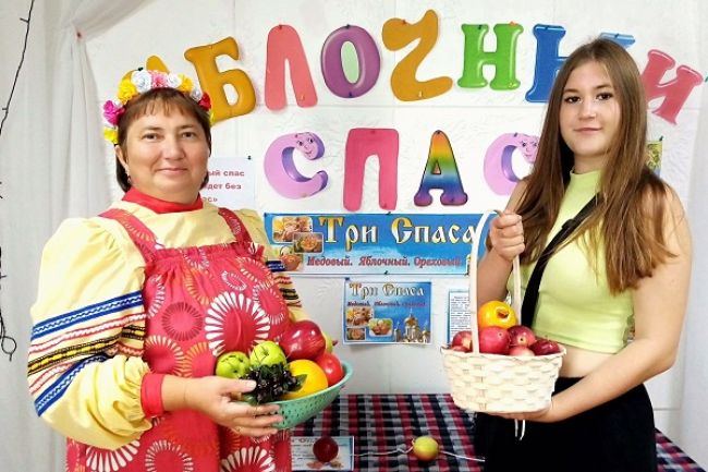 Яблочный Спас не пройдëт без нас