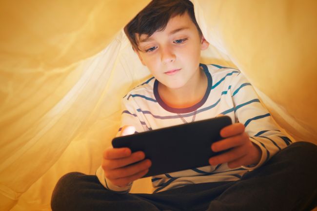 Дети стали больше времени проводить в сети
