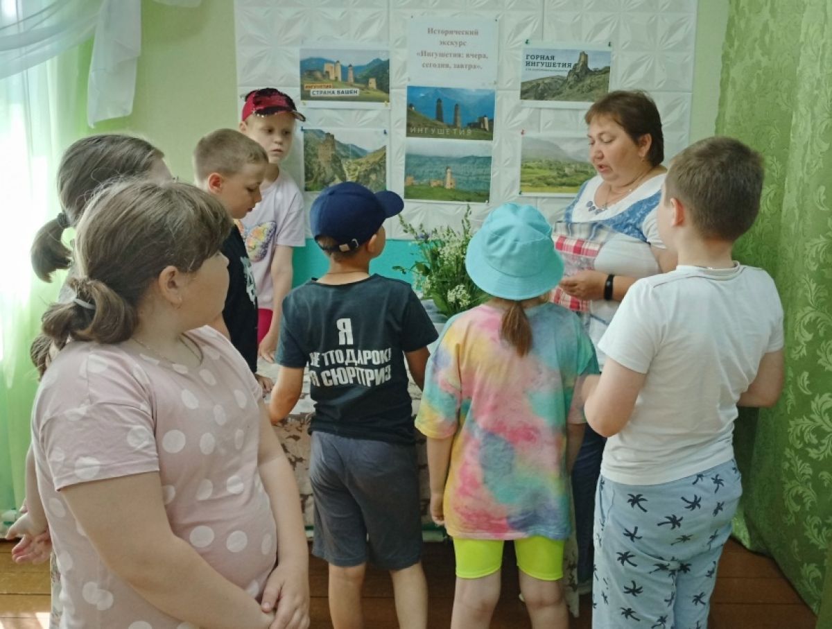 Ивановская сельская библиотека отметила 100-летие Ингушетии историческим экскурсом