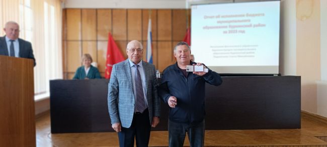 Николаю Чембулаеву  присвоено звание «Почетный гражданин муниципального образования Куркинский район»