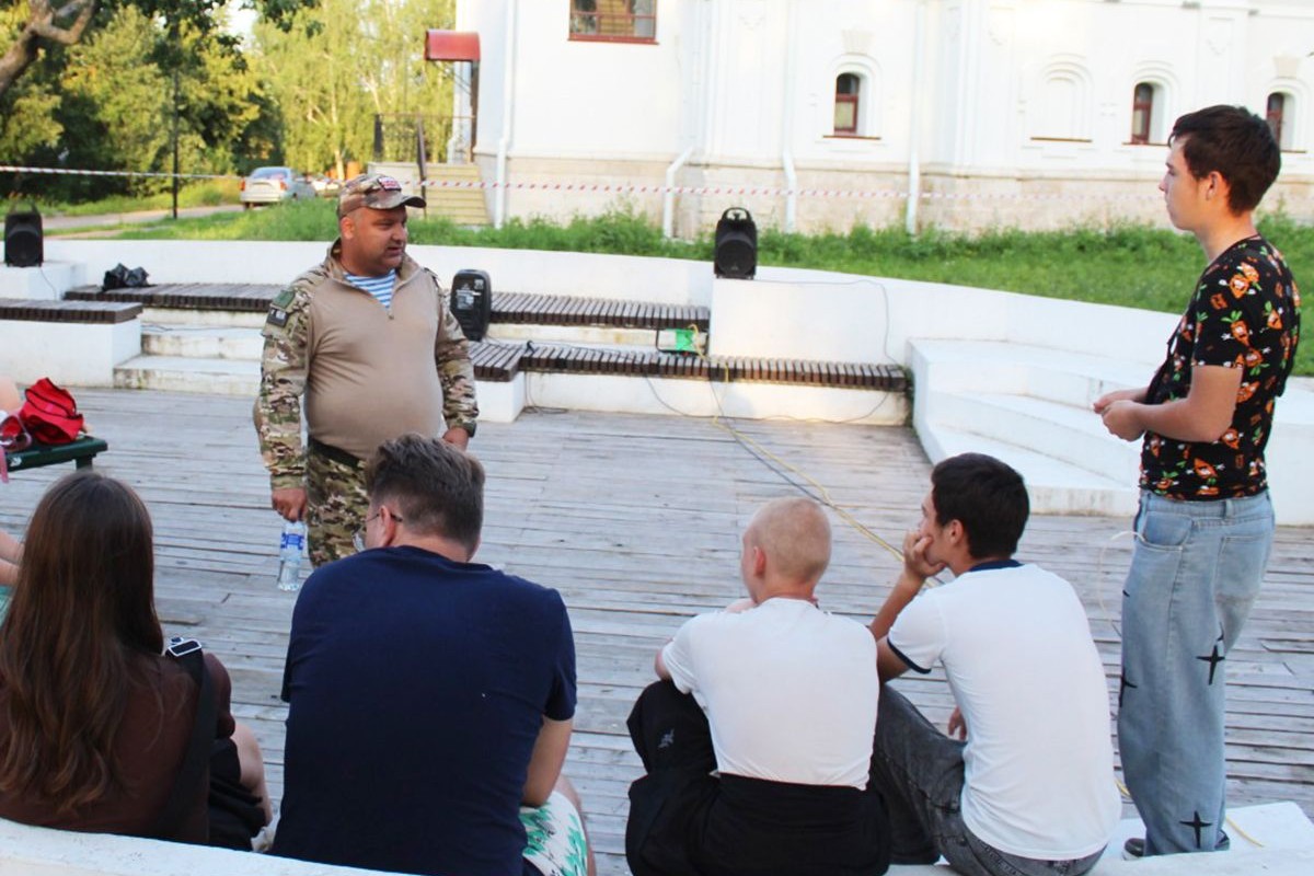 Сергей Морунов: Помощь тыла делает наших бойцов сильнее и увереннее Сергей Морунов: Помощь тыла делает наших бойцов сильнее и увереннее