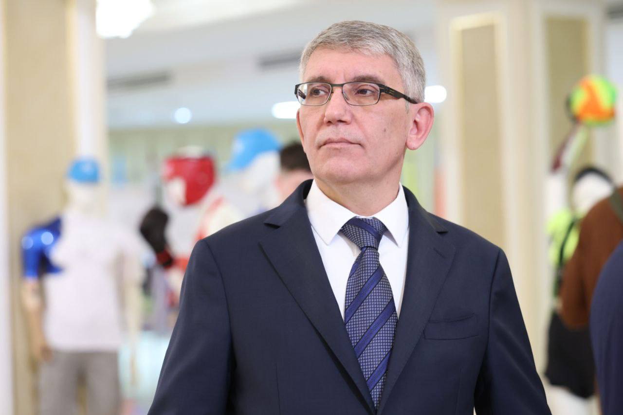 Дмитрий Миляев поздравил работников энергетической отрасли