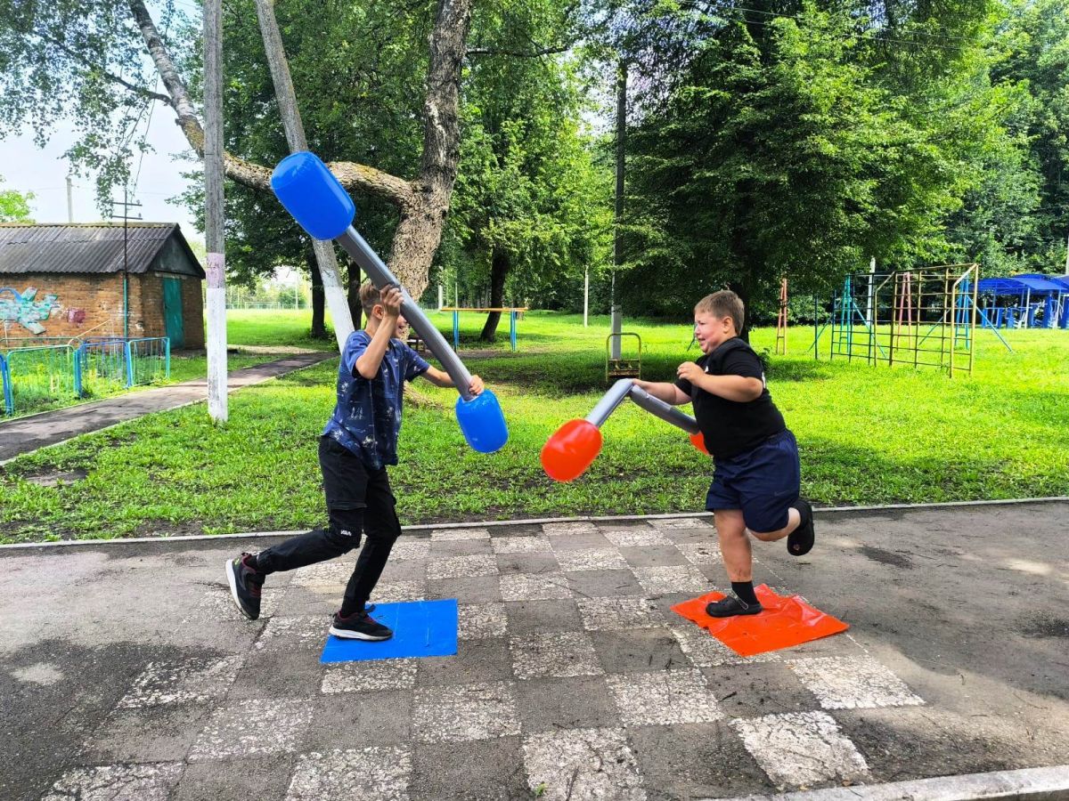 «Олимпийское лето» в парке: спорт, улыбки и сладкие призы «Олимпийское лето» в парке: спорт, улыбки и сладкие призы