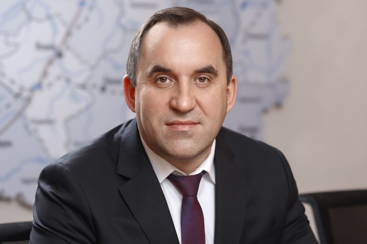 Андрей Дубровский поздравил медработников с праздником