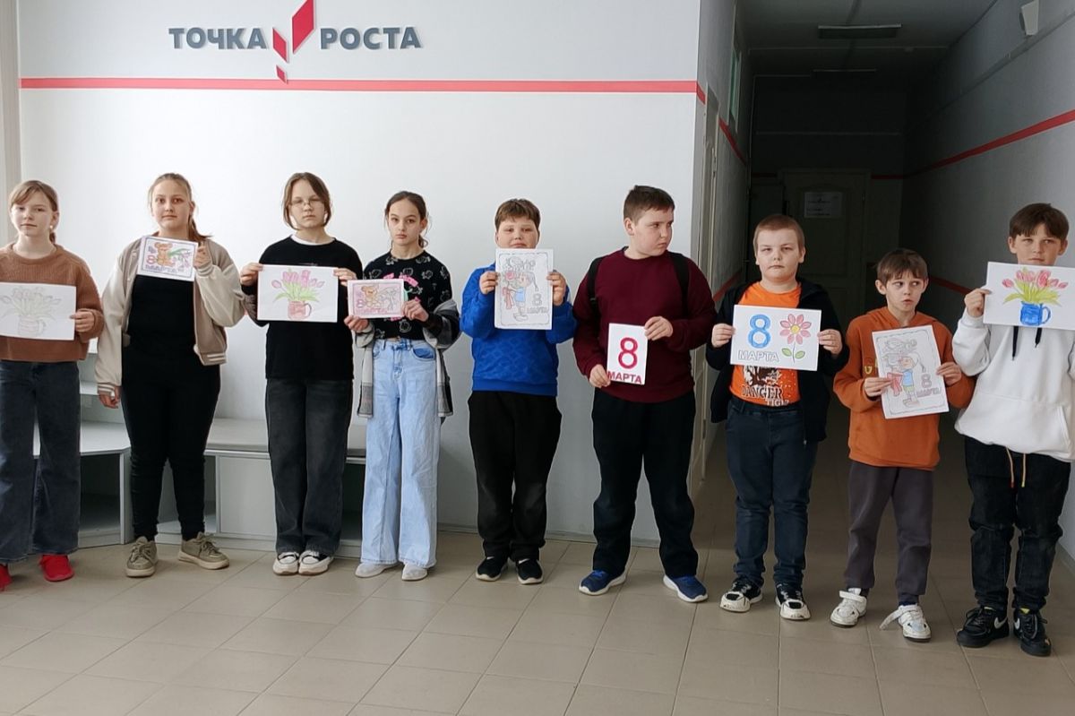 Дети готовят сюрпризы к 8 марта: открытки своими руками – лучший подарок маме!