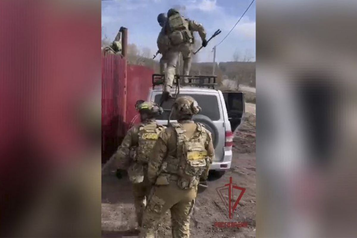 Росгвардия помогла задержать наркоторговцев Росгвардия помогла задержать наркоторговцев