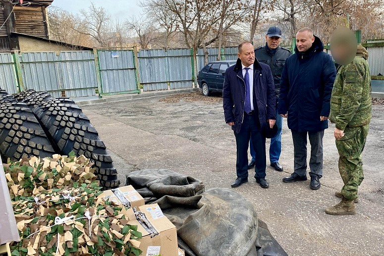 Сергей Галкин передал гумпомощь для военнослужащих