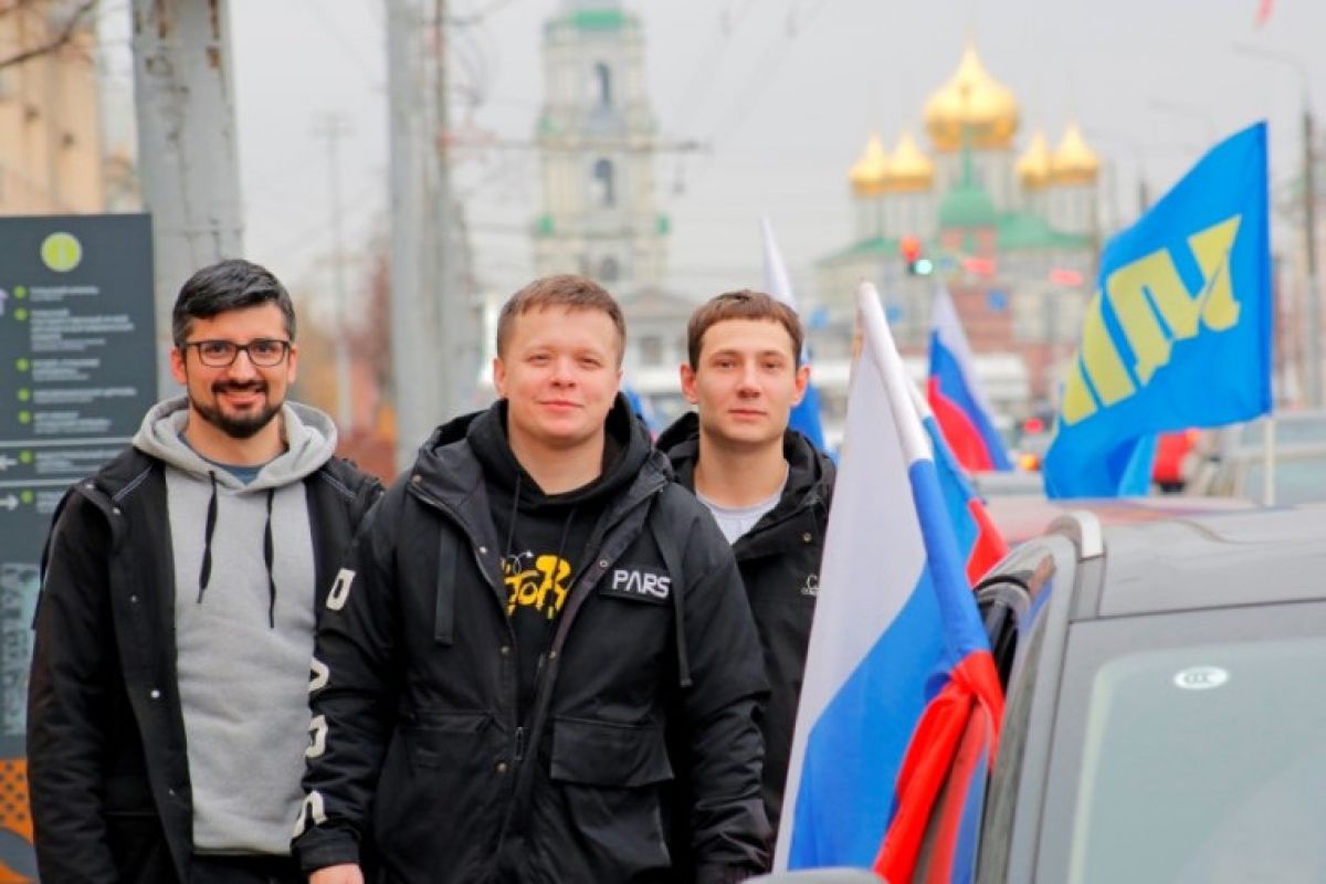 Тульские депутаты: Благодарим всех, кто поддерживает бойцов, помогает фронту Тульские депутаты: Благодарим всех, кто поддерживает бойцов, помогает фронту