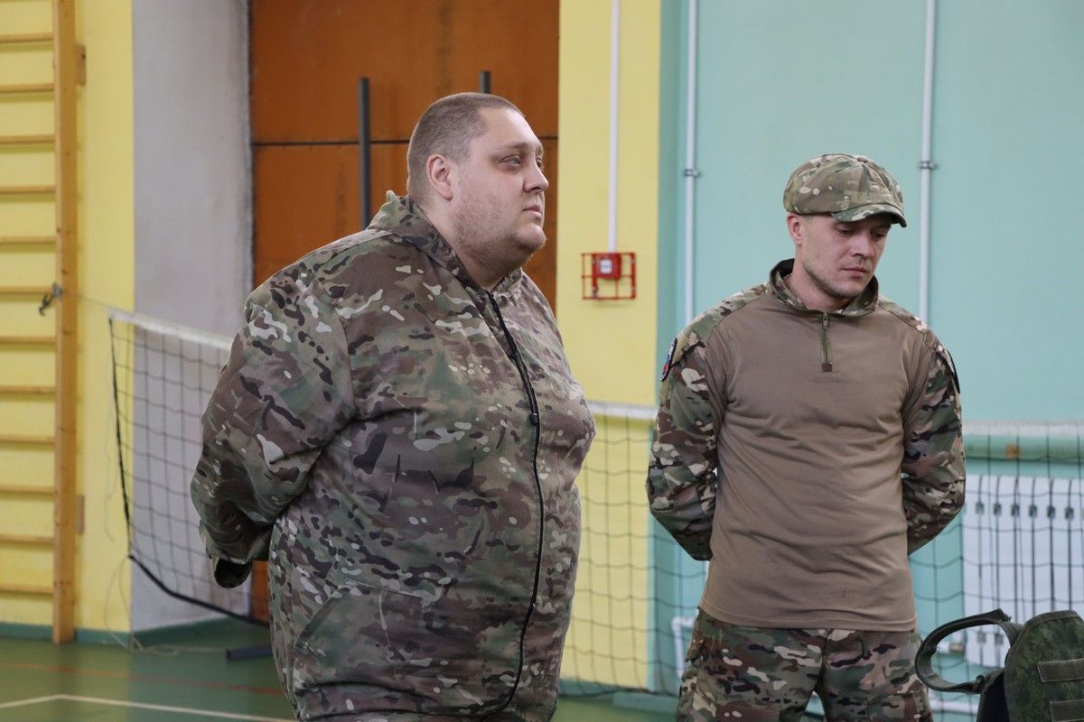 Белёвские школьники изготовили подарки для бойцов Белёвские школьники изготовили подарки для бойцов