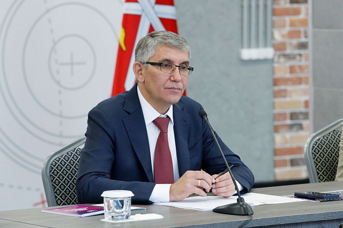 Дмитрий Миляев поздравил с Днем оружейника