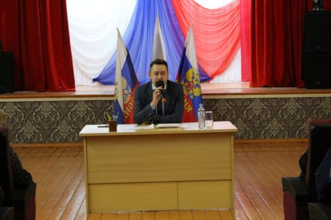 Глава муниципальной администрации  встретился с жителями деревень Грицово и Прохоровка