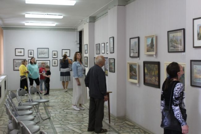 В Новомосковском историко-художественном музее открылась новая выставка