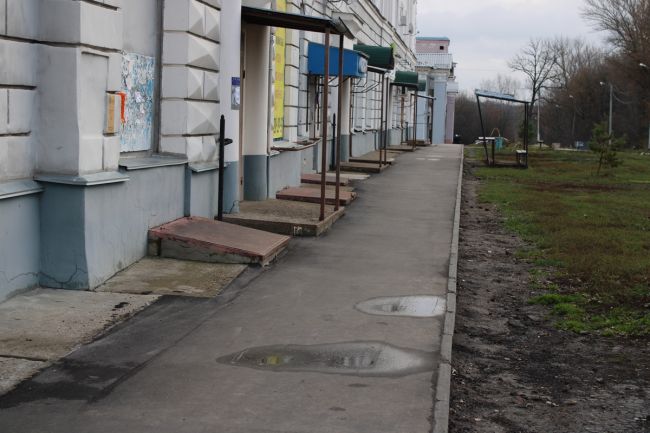 В Заводском районе отремонтирован тротуар по программе «Народный бюджет» В Заводском районе отремонтирован тротуар по программе «Народный бюджет»