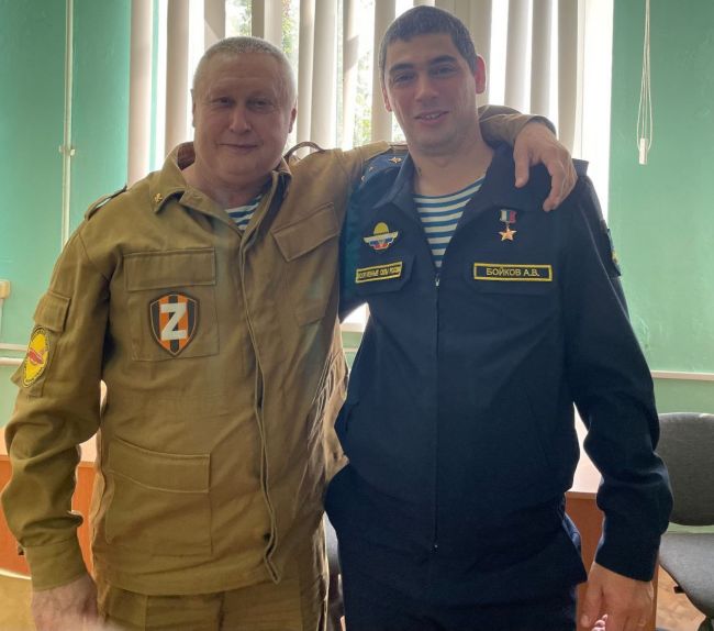 Иван Токмаков: «Нужна контрактная и профессиональная армия»