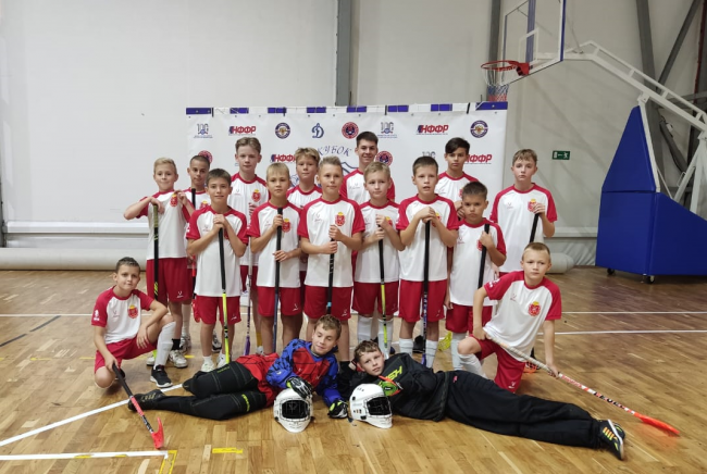 Тульская область впервые приняла участие во всероссийских соревнованиях по флорболу
