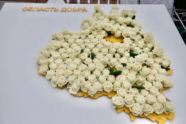 В Тульском кремле состоялся традиционный благотворительный праздник «Белый цветок»