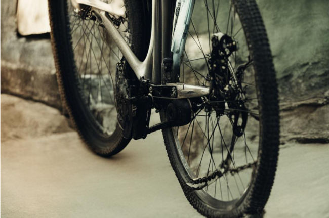 Пристегнуть, снять седло: как защитить от угона свой велосипед