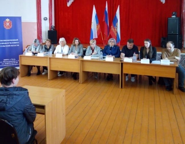 Заместитель прокурора города приняла участие в работе мобильной группы по оказанию правовой помощи жителям села