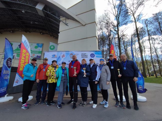 Новомосковцы привезли награды с областного кубка по северной ходьбе