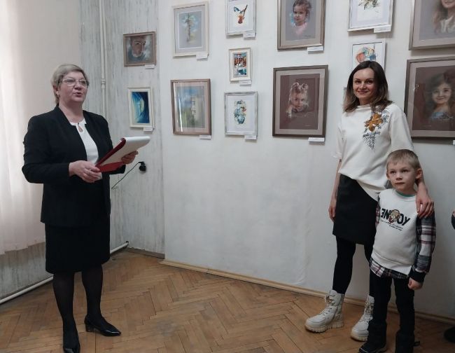 В археологическом музее впервые представлена выставка работ художницы Марии Полозковой