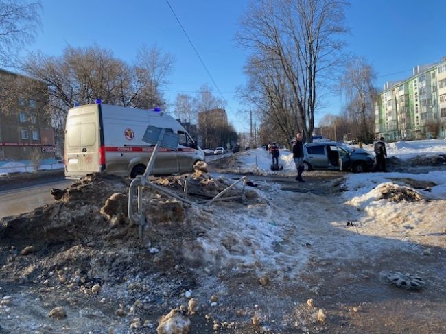 На улице Вахрушева в Новомосковске произошло ДТП