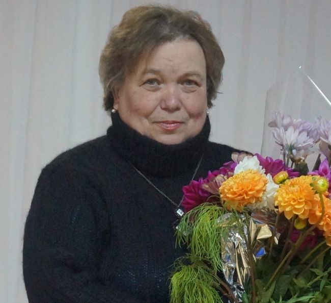 В Центральной библиотеке Новомосковска провели вечер памяти Валентины Люкшиновой