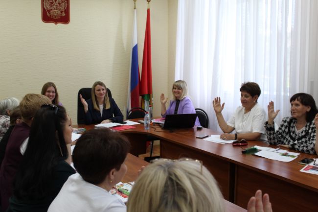 В Новомосковске прошел семинар для руководителей территориального общественного самоуправления