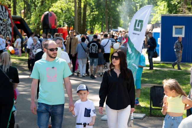 «Полипласт» и администрация Новомосковска провели День химика и День города в городском парке