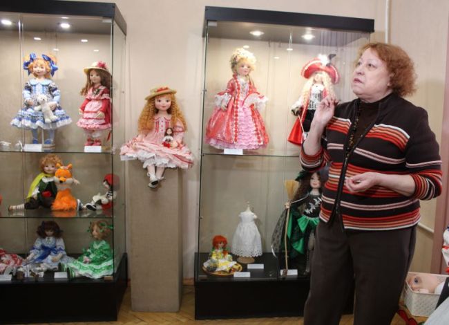 «Ах, эти куклы!..» - коллекция кукол  Светланы Болдыревой открылась в археологическом музее города