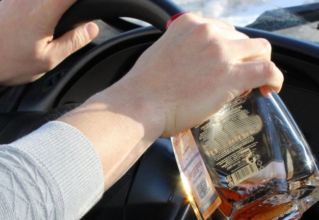 С новомосковца принудительно взыскали штраф за нетрезвое вождение автомобиля С новомосковца принудительно взыскали штраф за нетрезвое вождение автомобиля