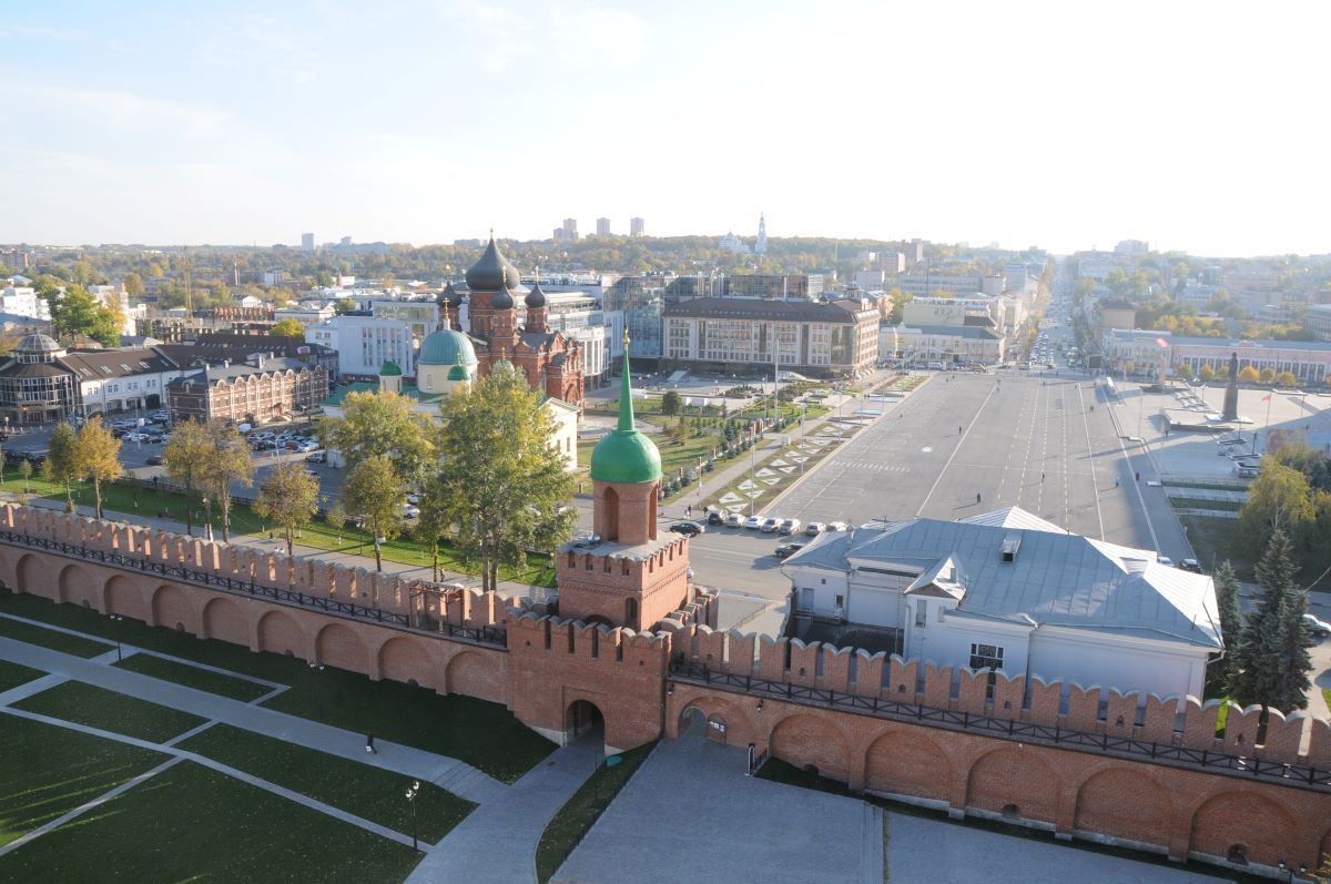 Губернатор встретился с тульской командой «Архипелаг 2025» Губернатор встретился с тульской командой «Архипелаг 2025»