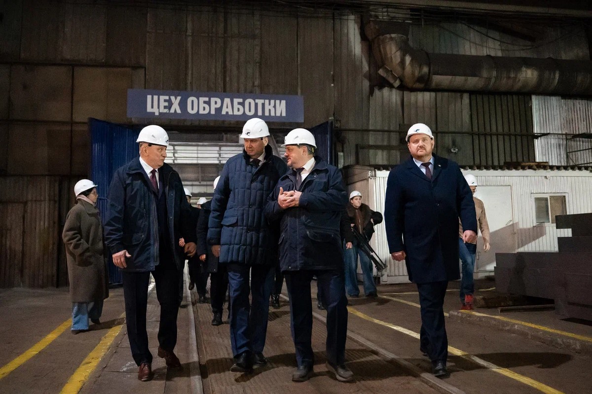 «СМК Орск» отмечает 90-летие запуском линии по производству сэндвич-панелей «СМК Орск» отмечает 90-летие запуском линии по производству сэндвич-панелей