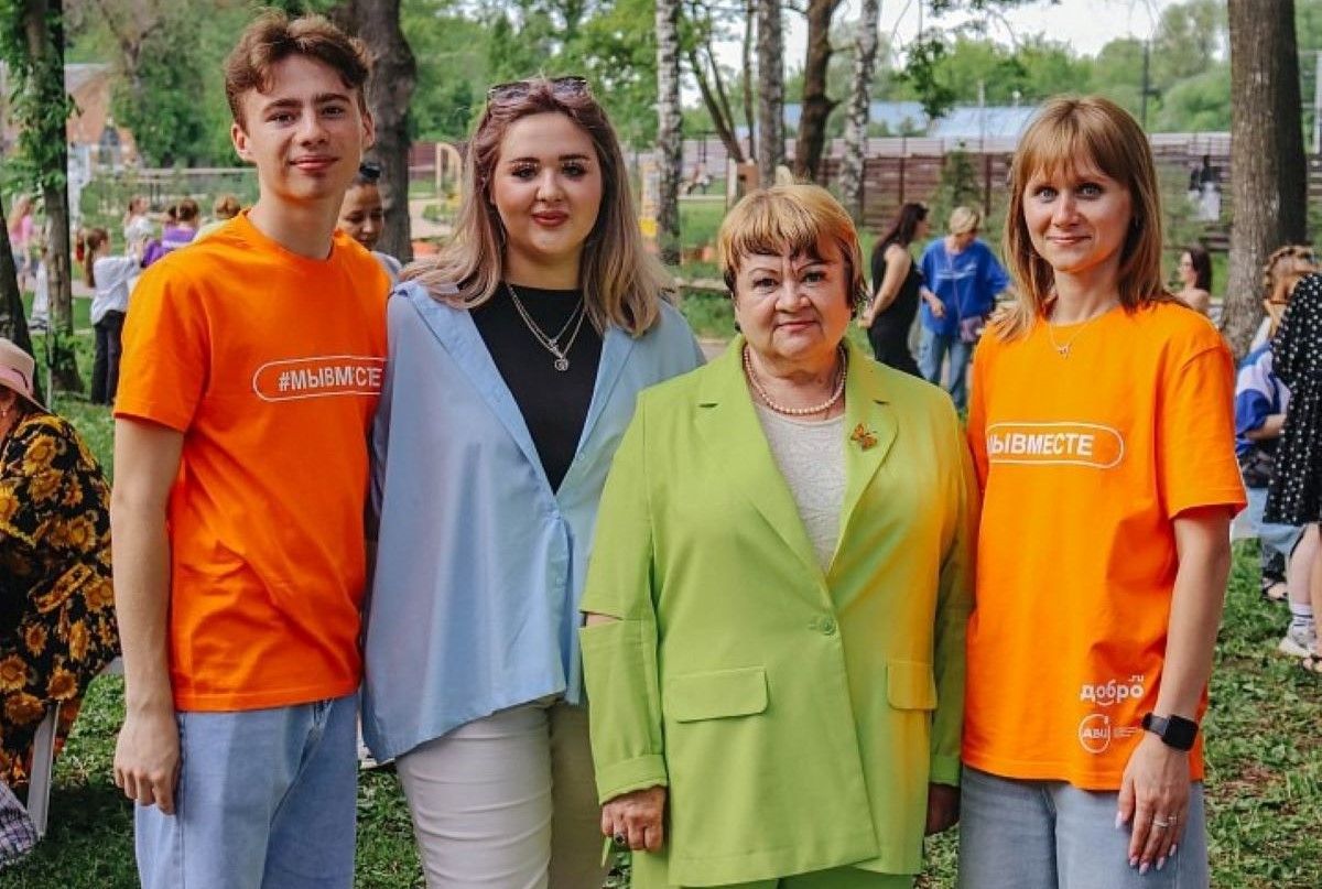 Галина Алёшина: «Мы помогаем бойцам СВО завоевать победу» Галина Алёшина: «Мы помогаем бойцам СВО завоевать победу»