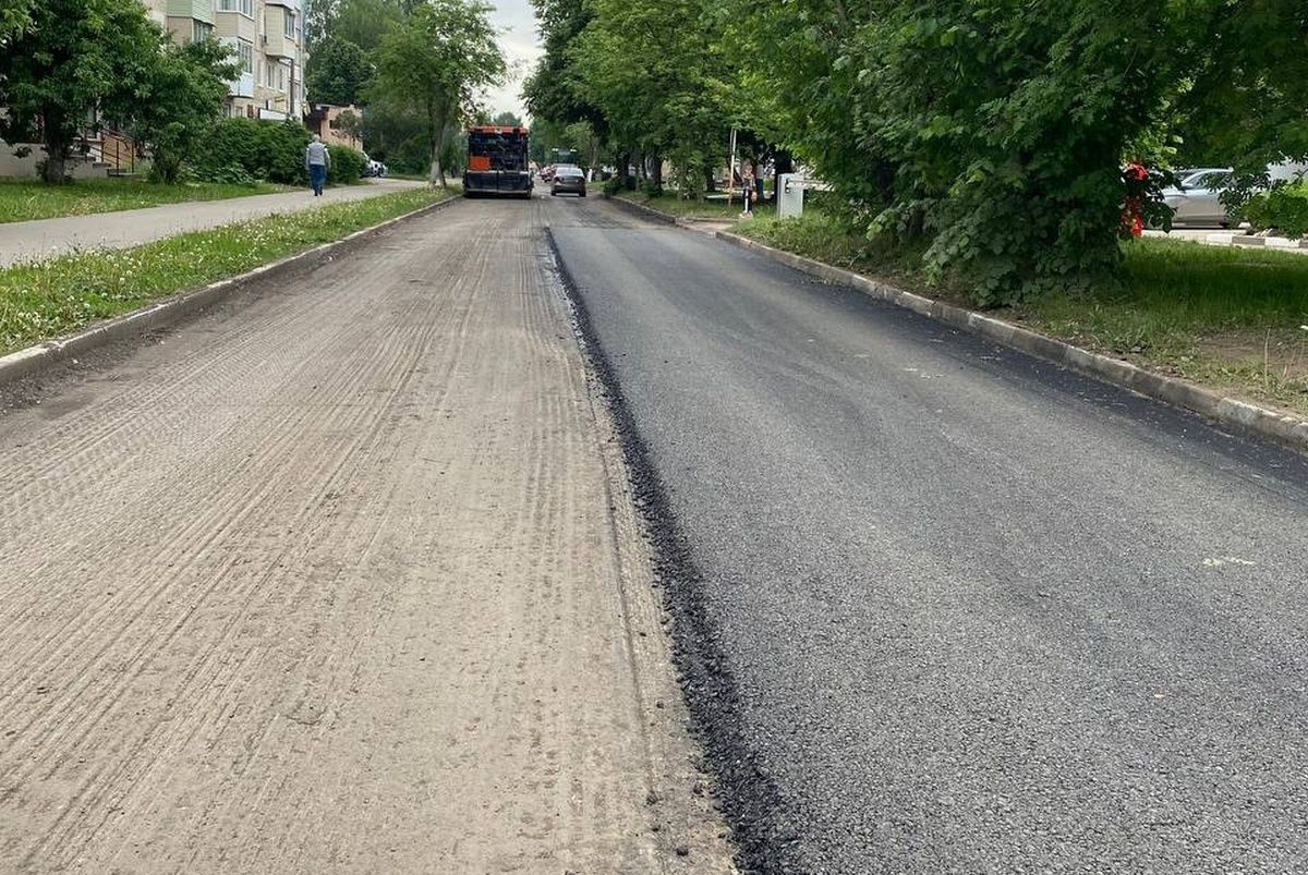 В Новомосковске продолжается ремонт дорог