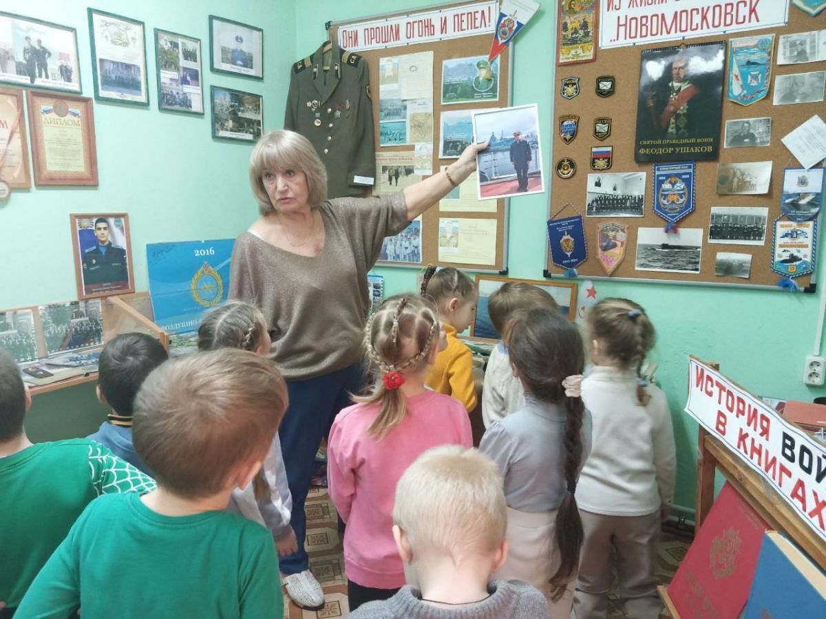 Музей новомосковской школы № 12 стал одним из победителей конкурса школьных музеев