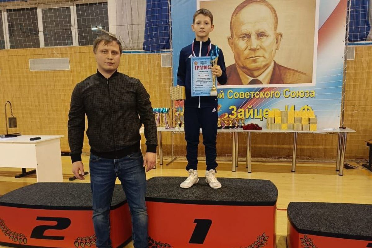Новомосковские борцы успешно выступили в Михайлове