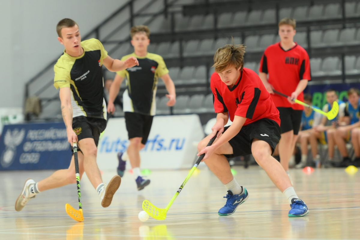 Новомосковцы впереди: в Тульской области подвели итоги турнира по флорболу среди студентов