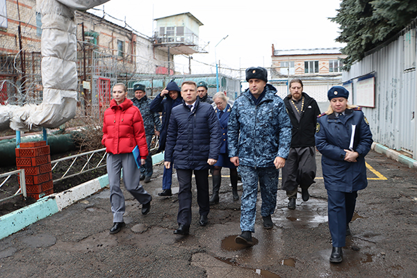 Уполномоченный по правам человека в Тульской области посетил исправительную колонию № 5