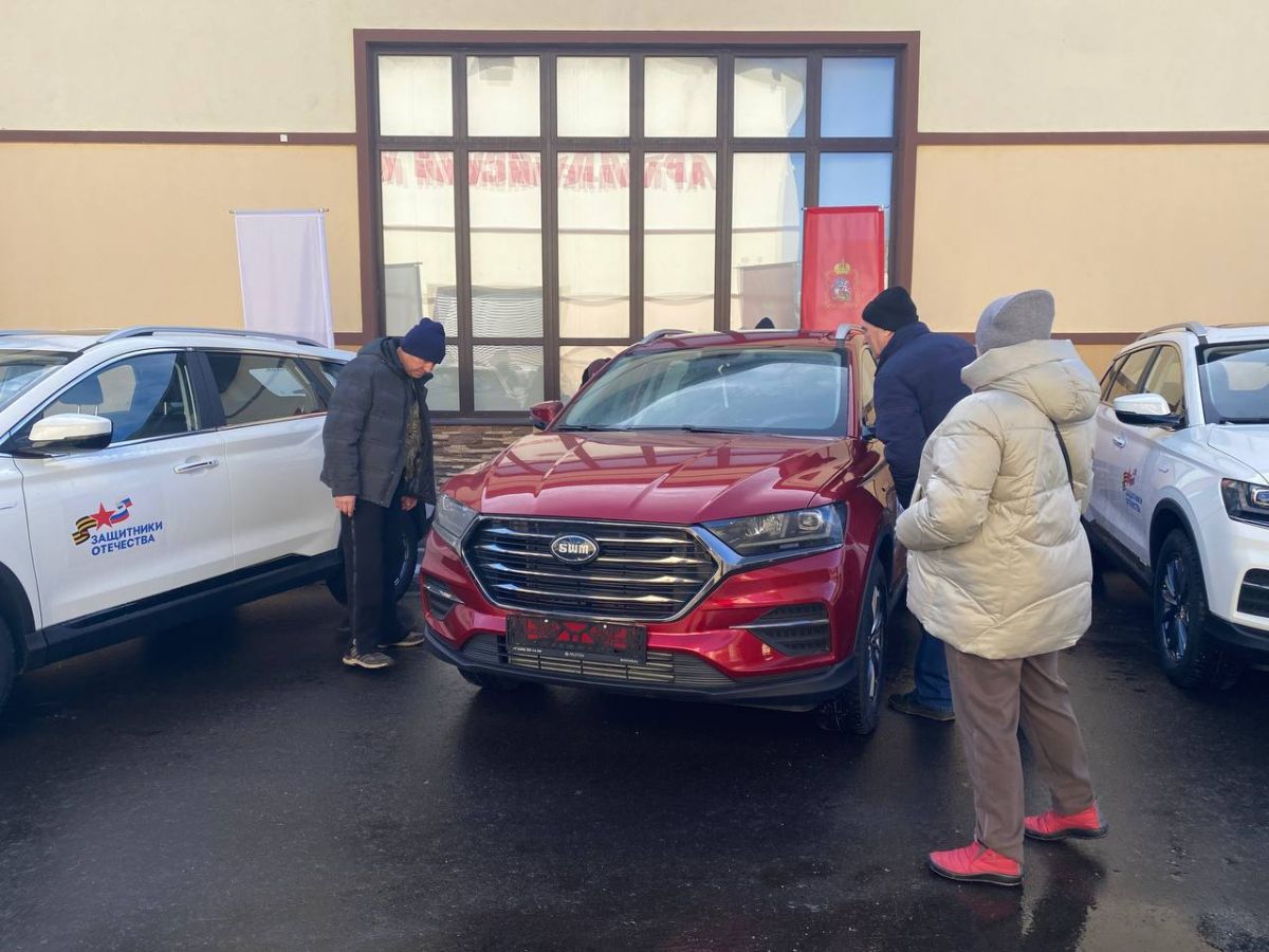 Ветераны СВО с ОВЗ проходят обучение вождению