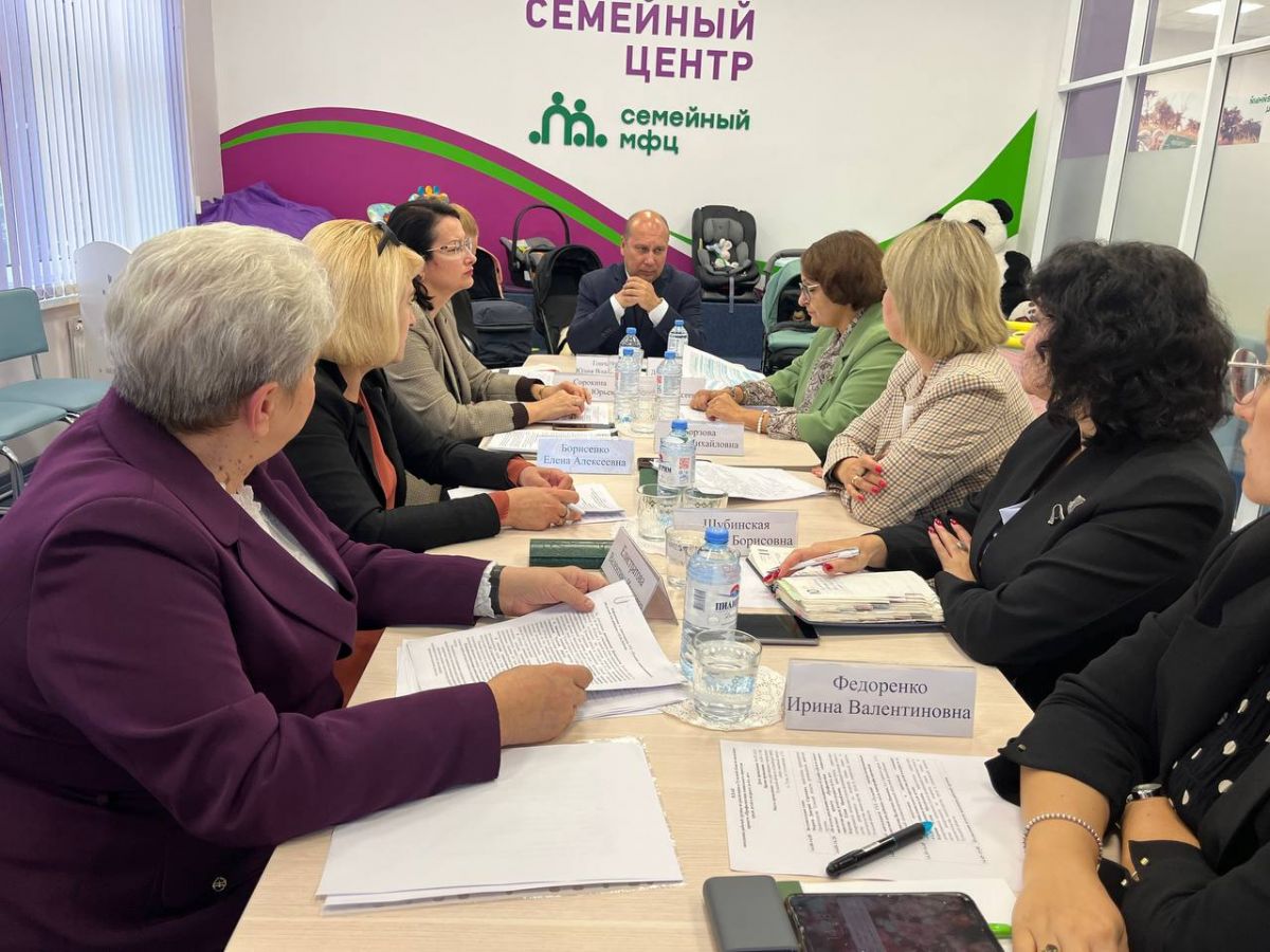 В регионе почти 200 детей-сирот вернулись в семью благодаря профилактике социального сиротства В регионе почти 200 детей-сирот вернулись в семью благодаря профилактике социального сиротства