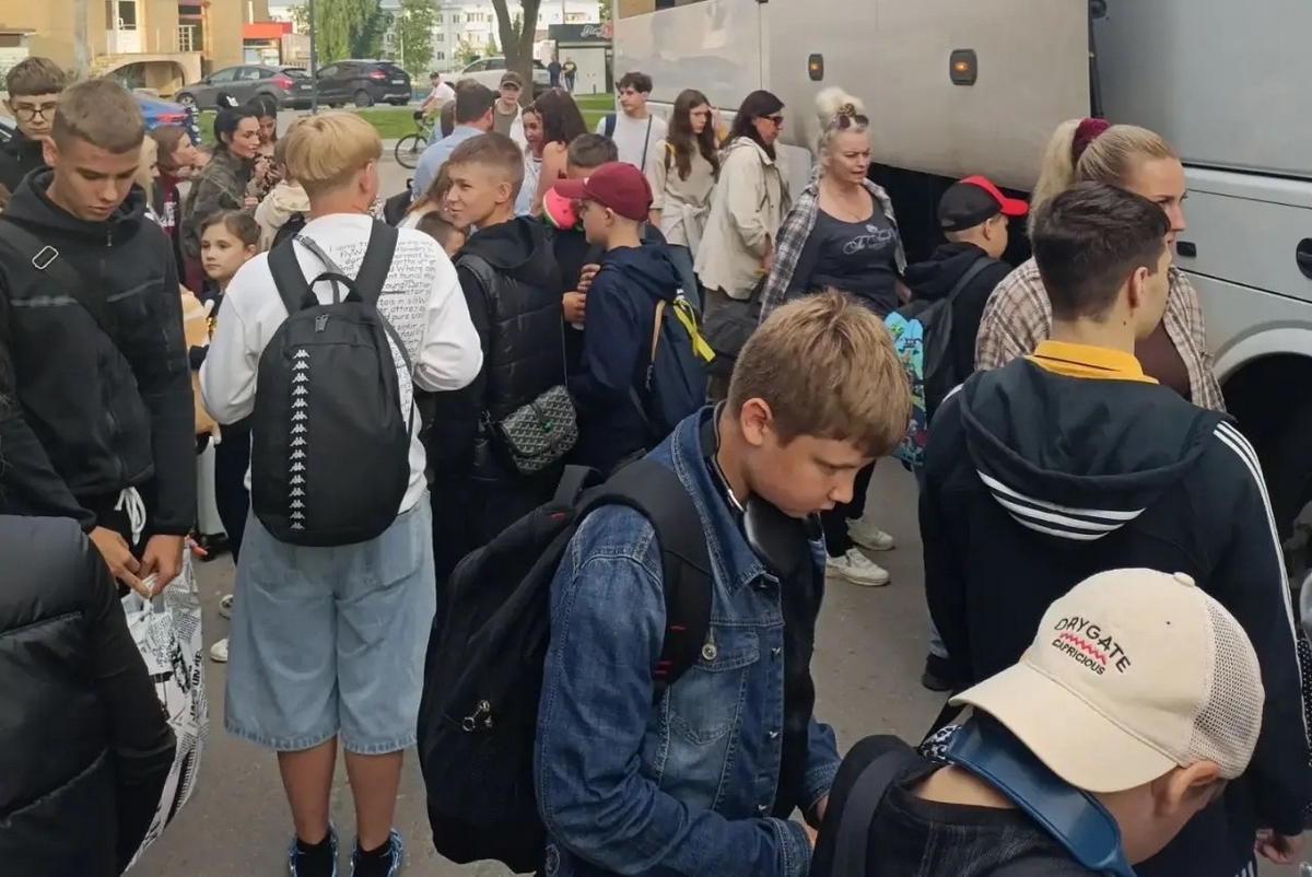 Еще порядка полутысячи новомосковских школьников отправились на отдых в лагеря и санатории
