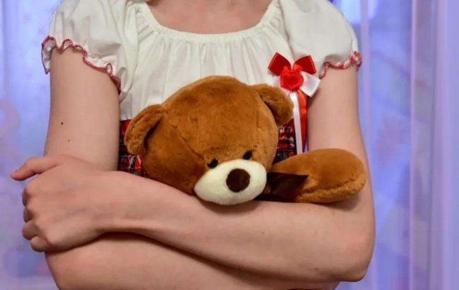 Жительница Новомосковска необоснованно получала выплаты на ребенка, который с ней не жил