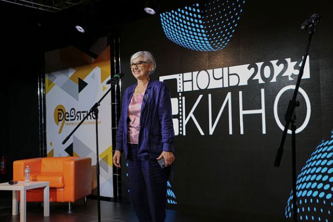 Ночь кино: предпремьерный показ, творческие встречи, музыка и много фильмов Ночь кино: предпремьерный показ, творческие встречи, музыка и много фильмов