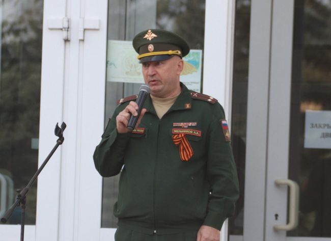 Александр Мельников: Они чаще говорят, что ребятам надо помочь