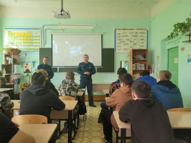 Одоевским студентам рассказали про вузы МЧС