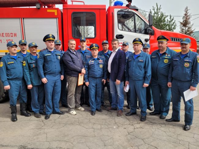 Одоевских спасателей наградили ко Дню пожарной охраны