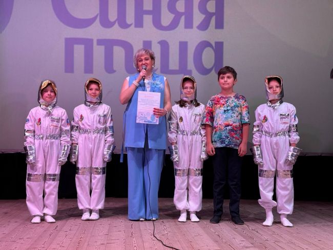 В Одоеве прошёл муниципальный фестиваль детских талантов «Синяя птица 2024»